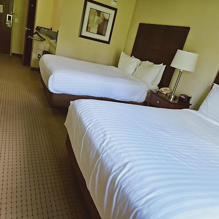 Cobblestone Inn & Suites - Bloomfield Buitenkant foto