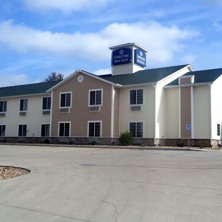 Cobblestone Inn & Suites - Bloomfield Buitenkant foto
