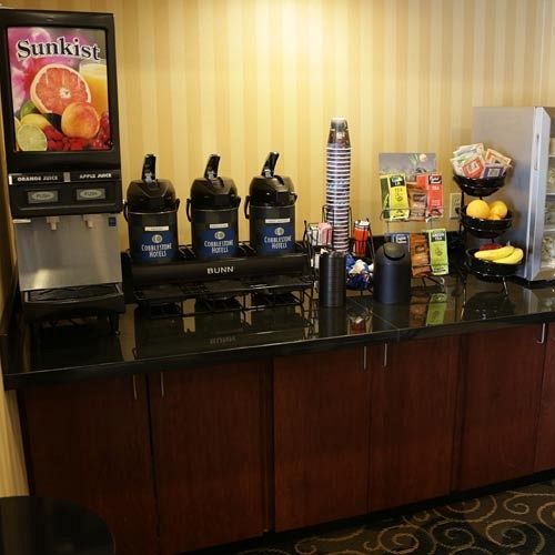 Cobblestone Inn & Suites - Bloomfield Buitenkant foto